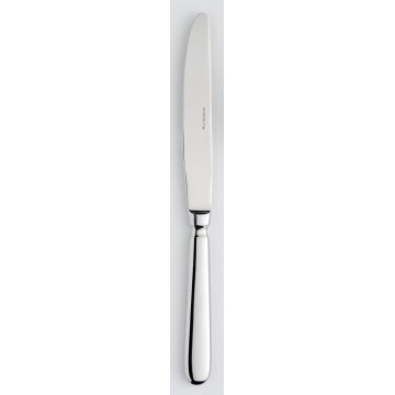 Serrated monobloc table...